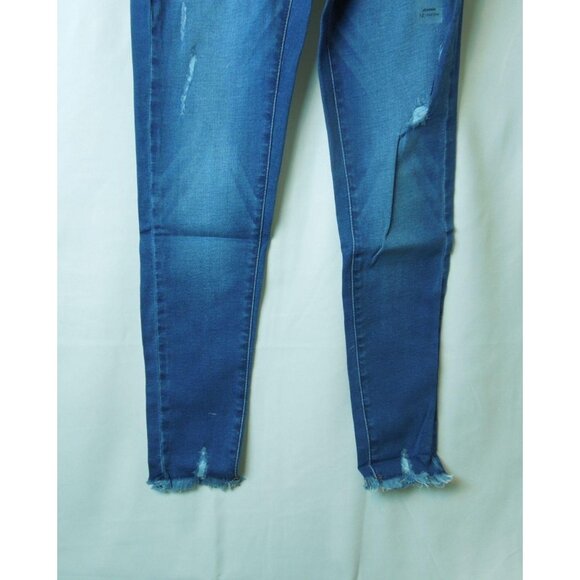 Girls SO Medium Wash Distressed Raw Hem Mid Rise Ultimate Jeggings Size 12 - Picture 3 of 8
